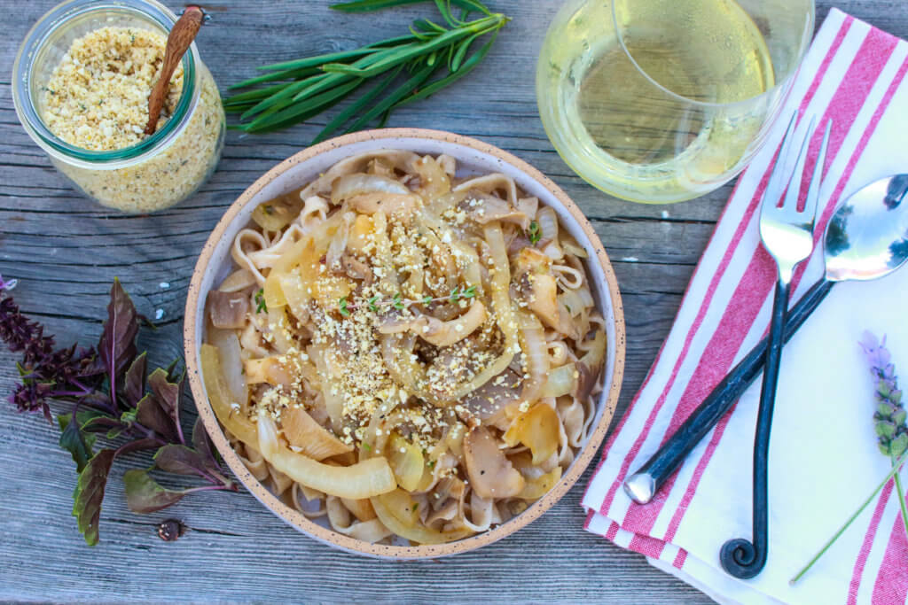 Caramelized Cipollini Onions and Mushrooms with Pasta and Thyme Cashew Parmesan