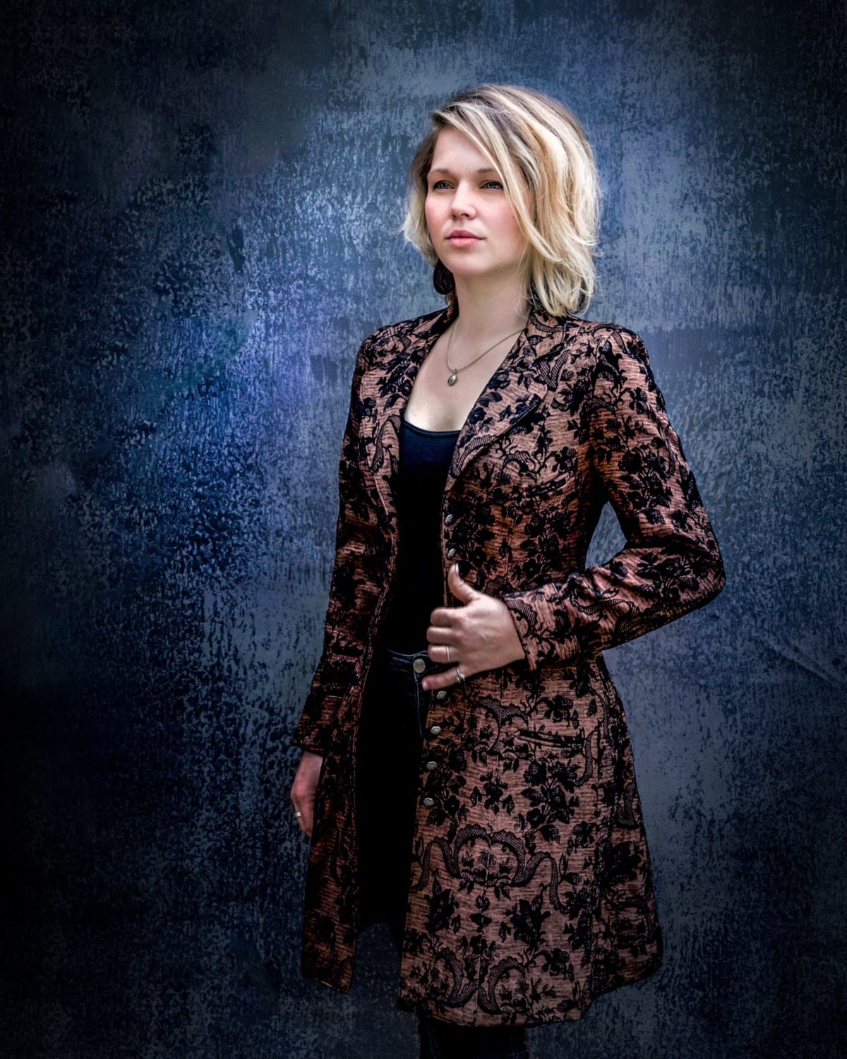 Singer Crystal Bowersox on Embracing Challenges With Type 1 Diabetes