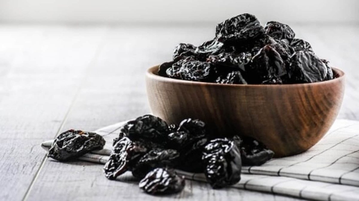 Eating 5 Prunes a Day Can prevent Bone Loss