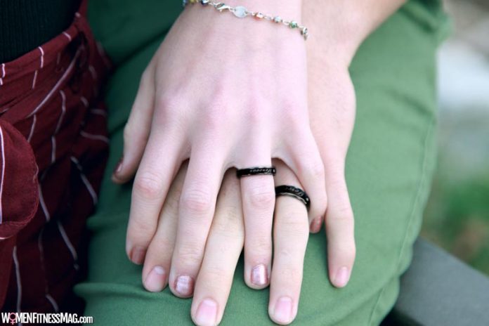 Top 4 Things to Know Before You Purchase Black Wedding Bands