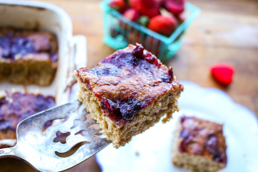 Berry Oat Tahini Bars