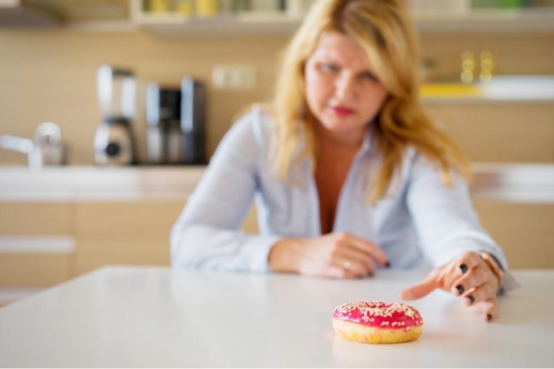 When you’re coping with food cravings, is resistance futile?