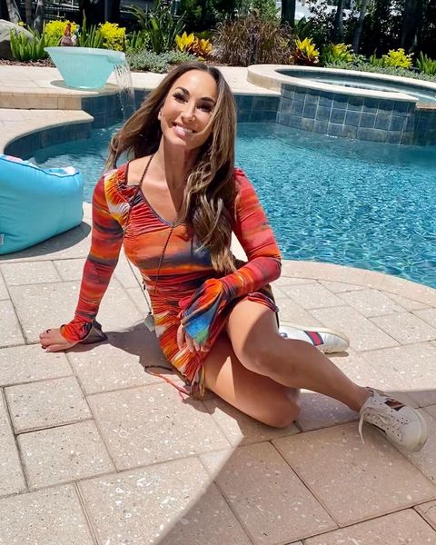 3 million, nine hundred and ninety seven thousand lbs released