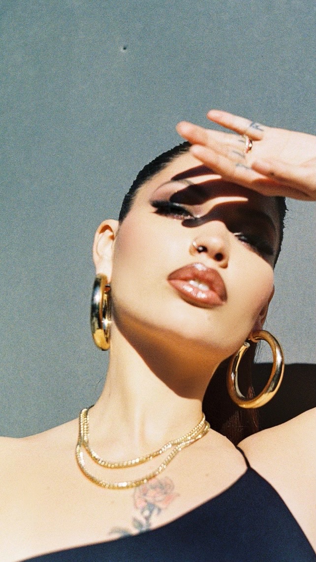 Maxine Ashley: Grammy Award Winning Singer and Songwriter Talk about her Workout, Diet, Beauty Secrets and Her Success Story