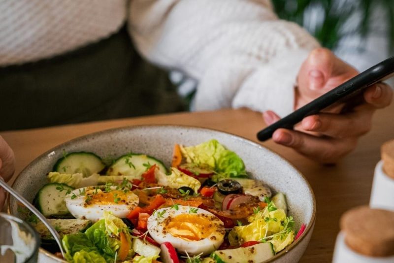 Does mindful eating work? Depends on your definition