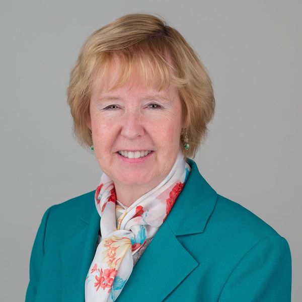 JoAnn Pinkerton, M.D., Speaks With HealthyWomen About Hormone Therapy for Menopause