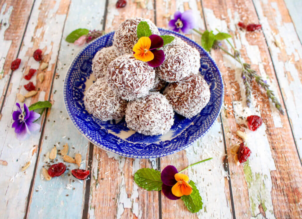 40 Plant-Based Energy Bite Recipes