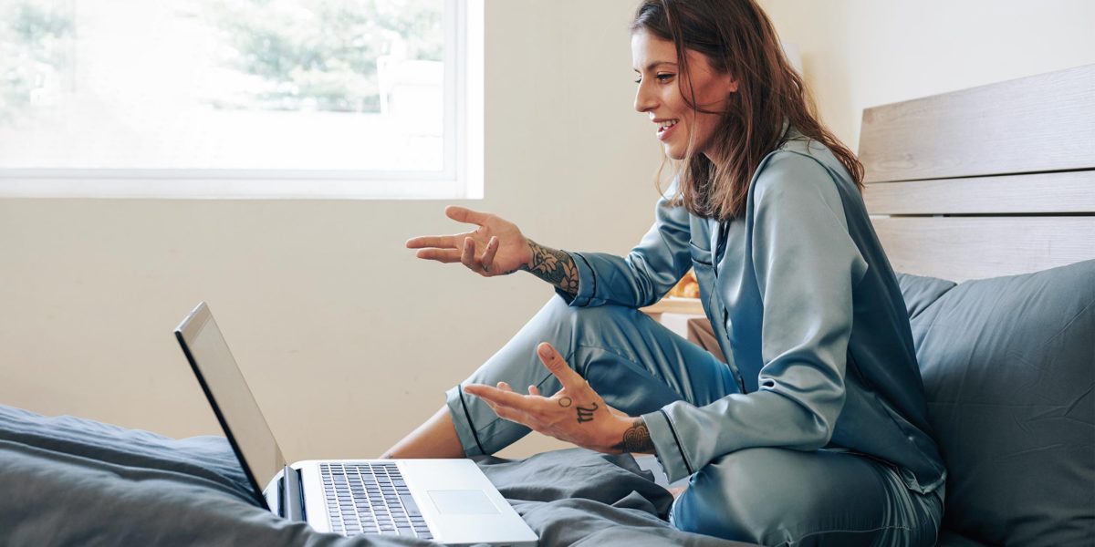 Reasons Why You Need Silk Pajama Sets In Your Life