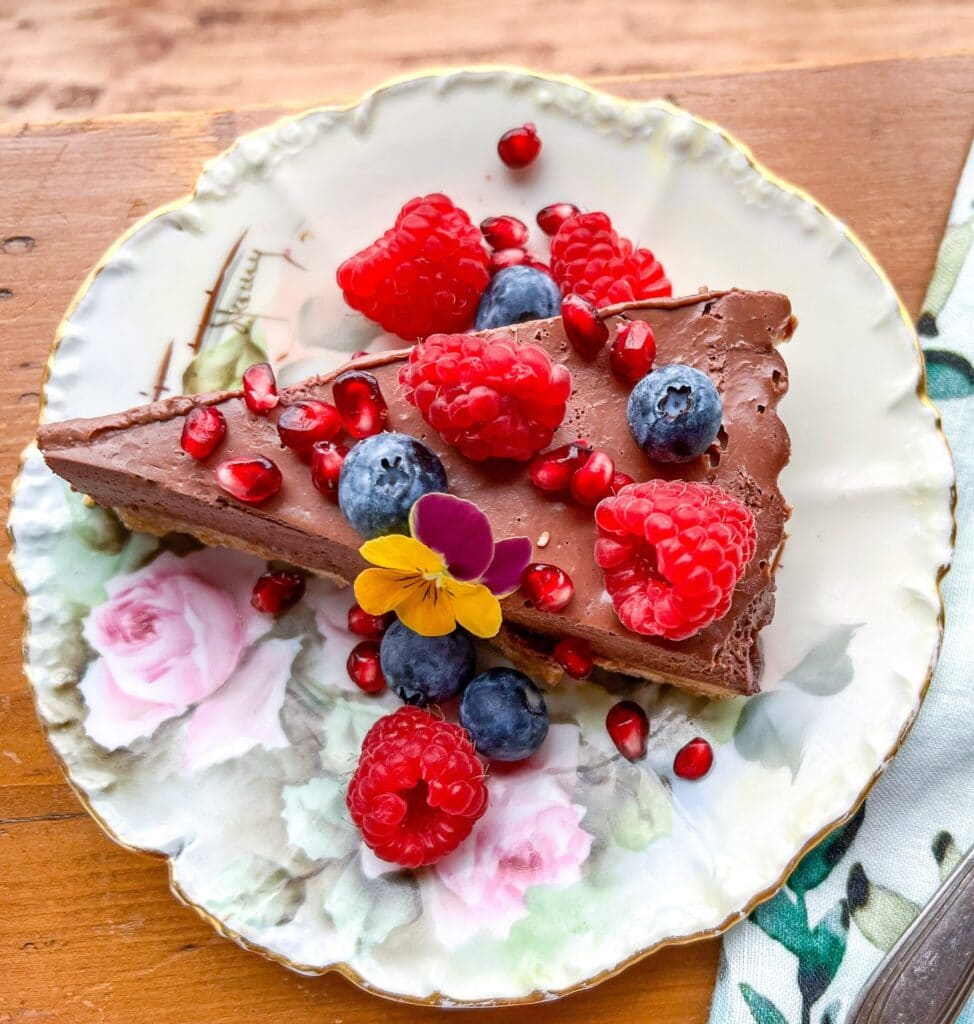 BEST Vegan Chocolate Cream Pie