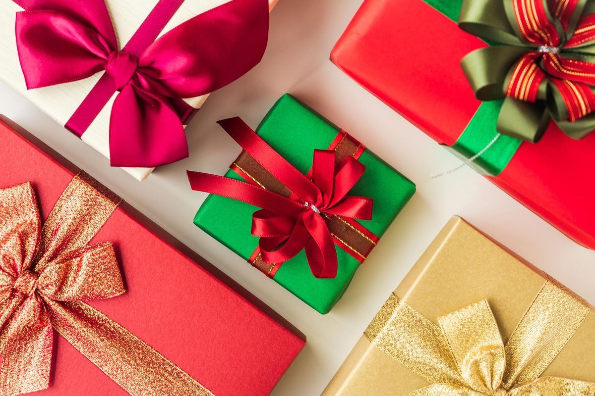 The Best Holiday Gift Guides