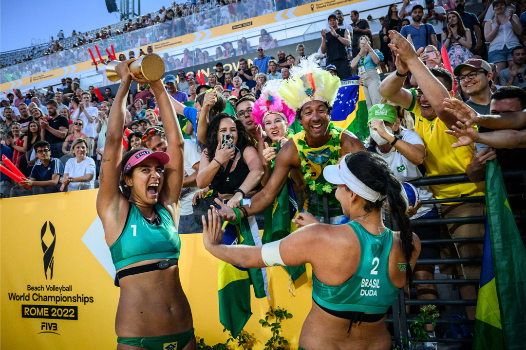 Ana Patricia: World Champion Brazilian Beach Volleyball Player talks about her Diet, Workout and Success Story