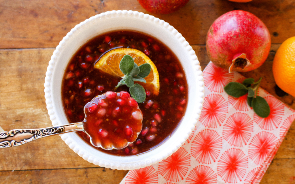 Pomegranate Sauce with Mandarins