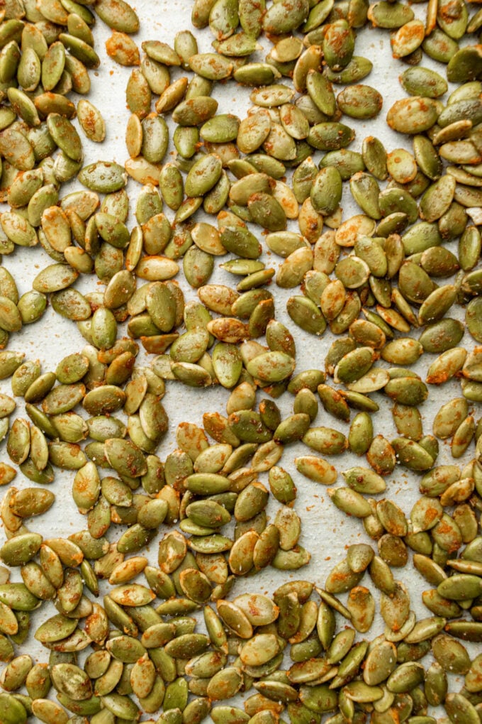 Spicy Sriracha Roasted Pepitas (15 min!)