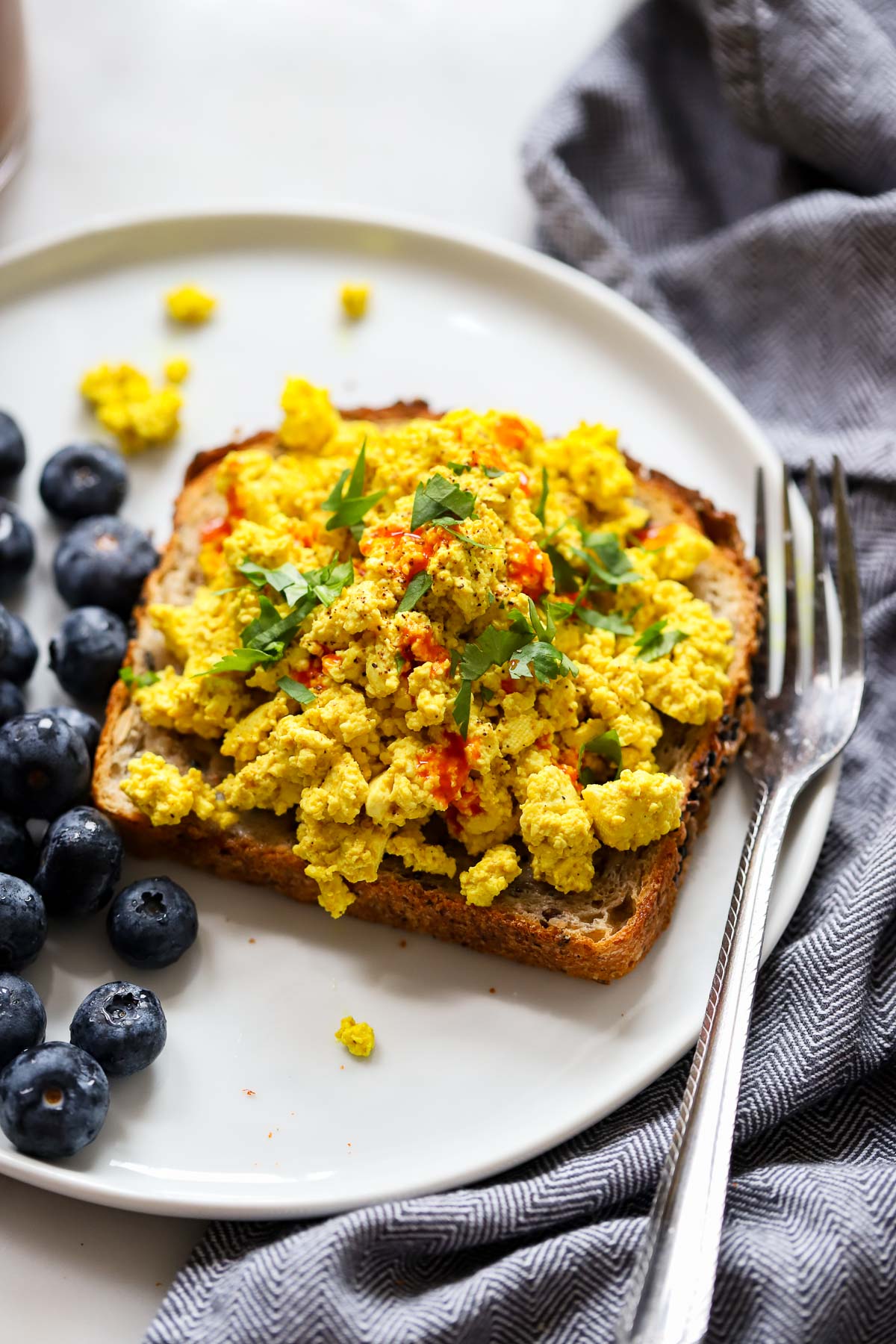 Easy Vegan Tofu Scramble