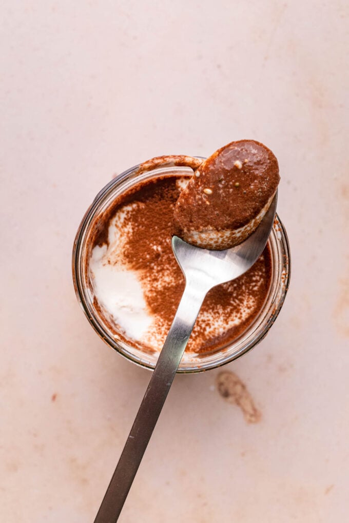 5 Minute Tiramisu Overnight Oats