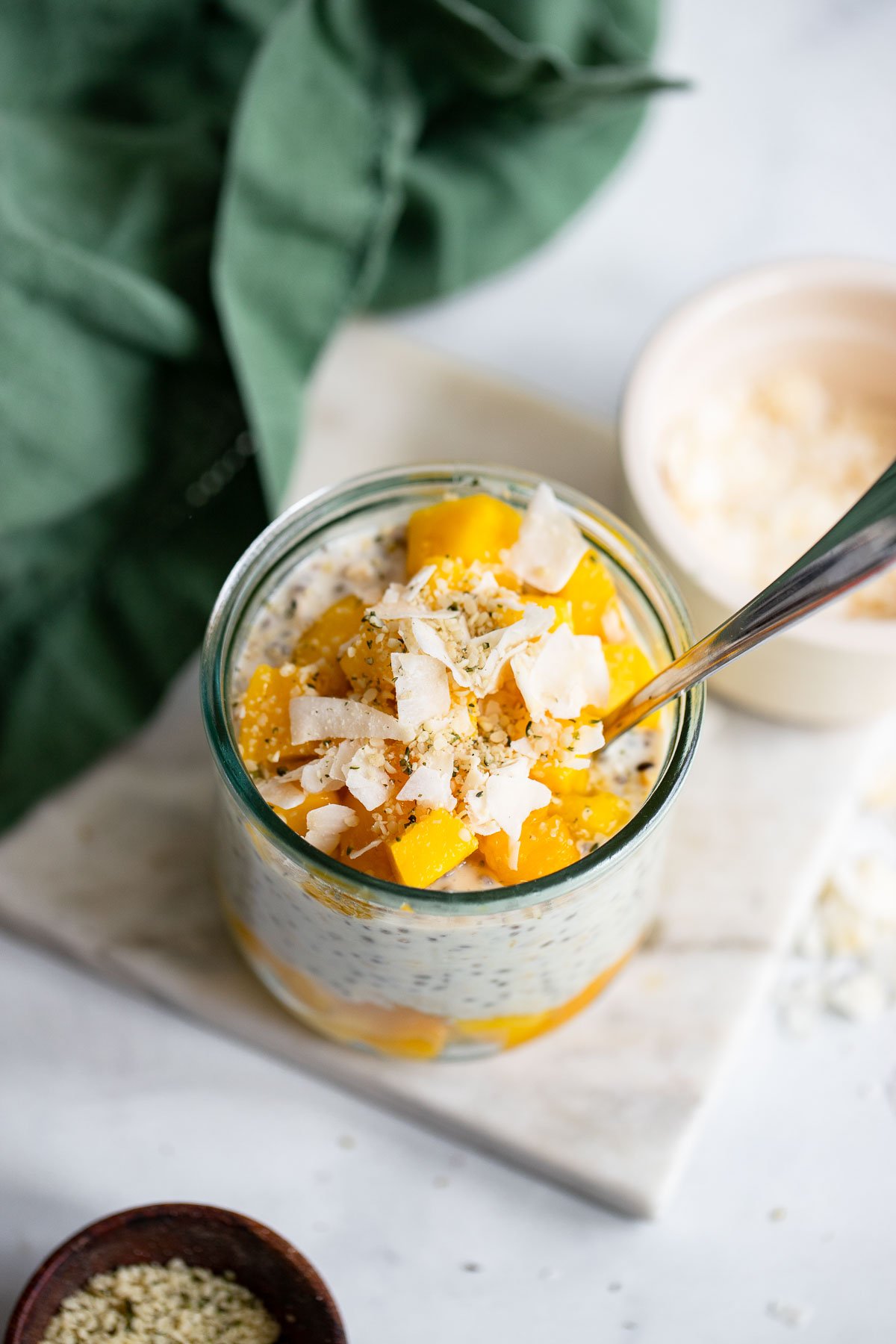 Mango Overnight Oats