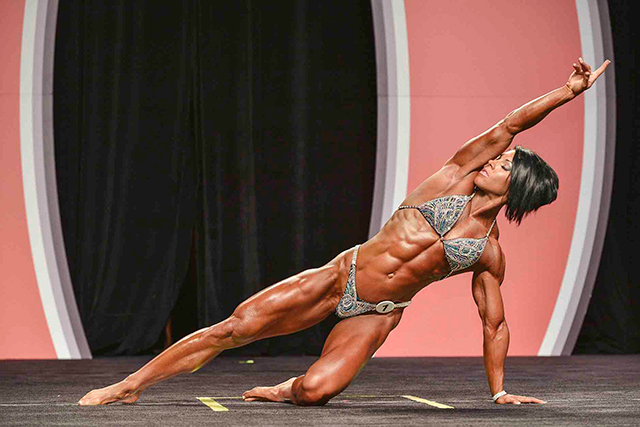 Dana Linn Bailey: Fitness Icon