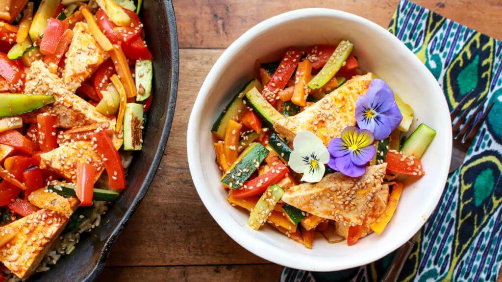 Easy Vegan Bibimbap Skillet