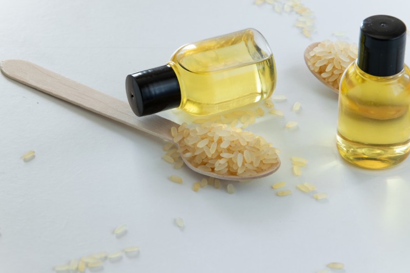 Get Fabulous Hair and Skin Using the Power of Rice Serum