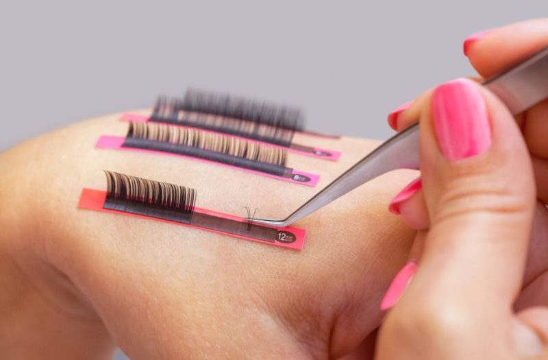 Are Eyelash Extensions Worth the Cost and Upkeep?