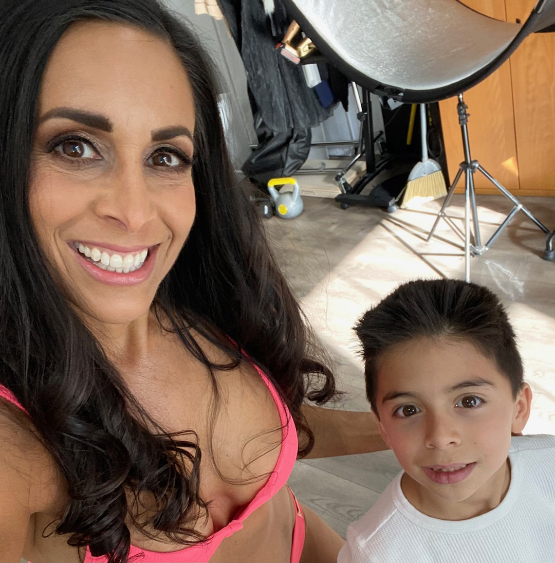 Mom’s Aging Strong- Wellness Beyond 50