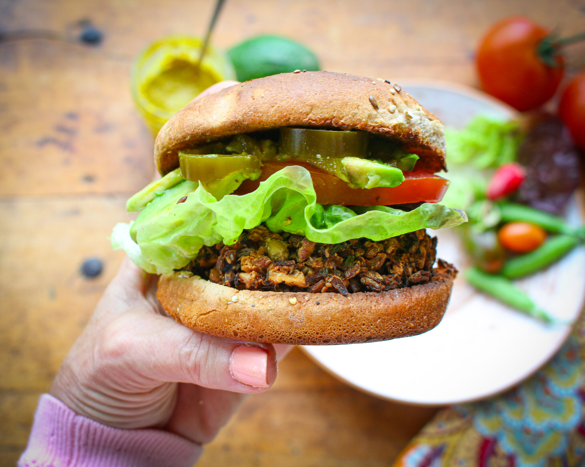 Healthy Tuscan Farro & White Bean Veggie Burgers