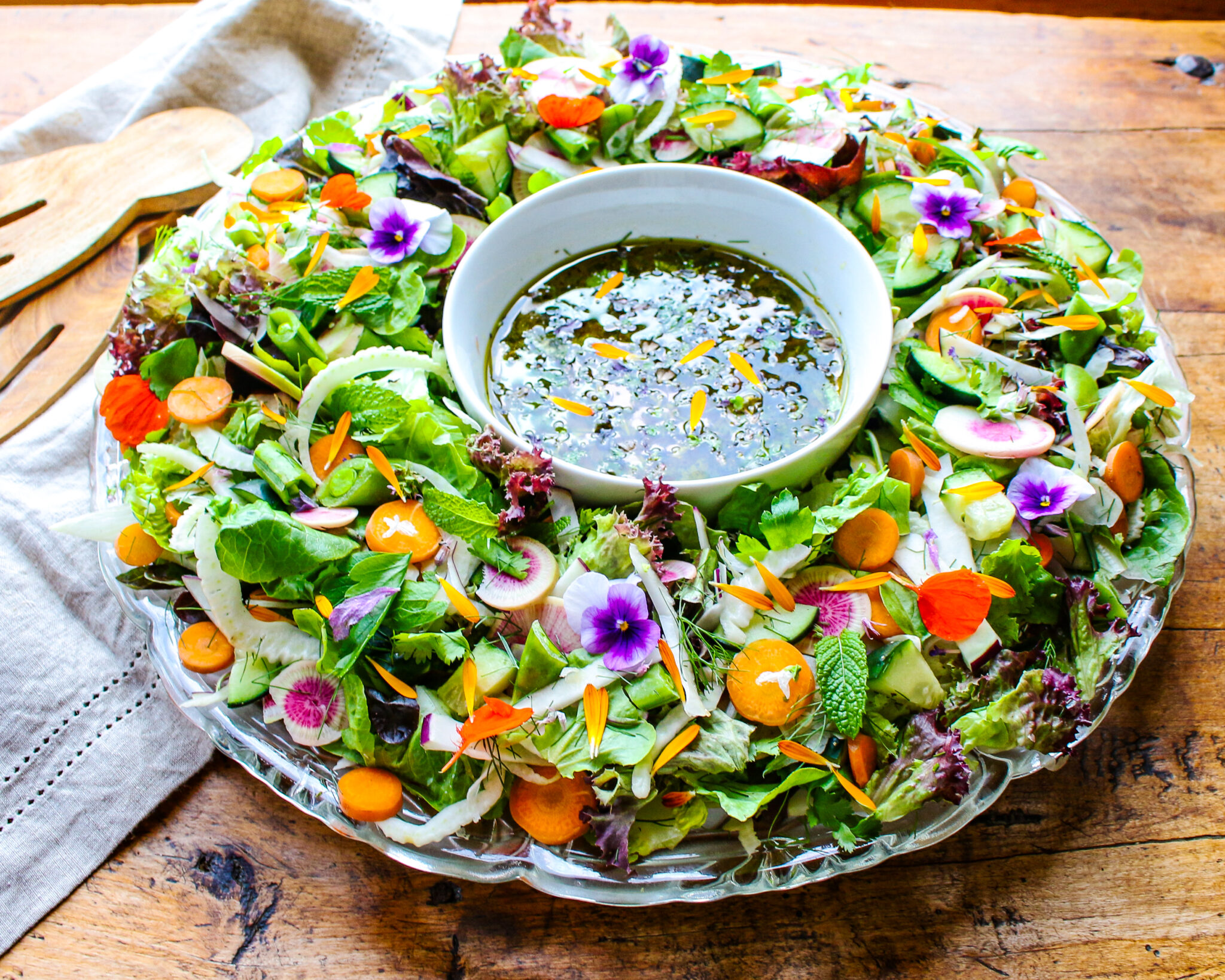 Midsummer Salad Ring with Lemon Herb Vinaigrette