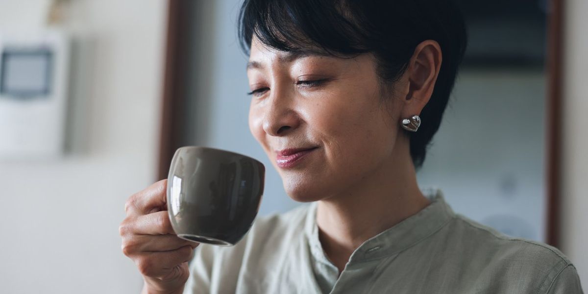 Can Hot Beverages Help with Healthy Aging?