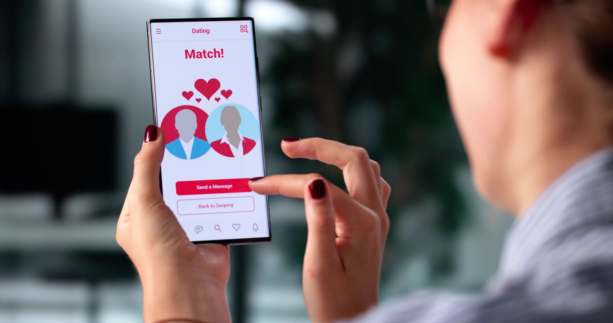 How to Avoid Being Tricked by a Married Man on Dating Apps – Prime Women