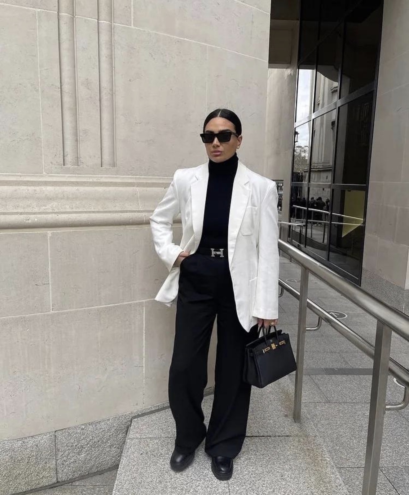 Mother’s Day Fashion: What to Wear to Look and Feel Your Best at Any Age