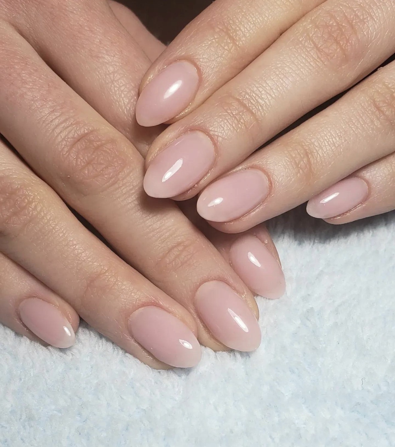 Milky Rose Nails: The Minimal Luxury Manicure Trend Everyone’s Loving